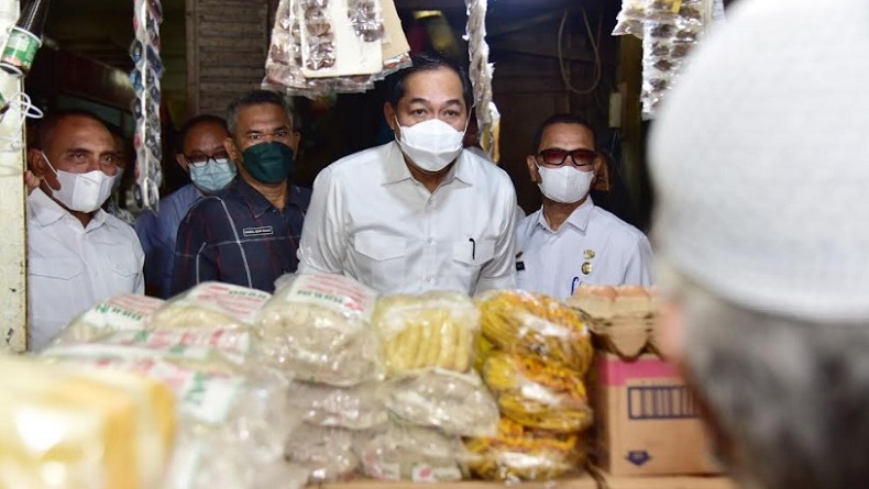 Mendag Lutfi Sidak di Medan Temukan 33 Juta Liter Stok Minyak Goreng, Heran Bisa Langka