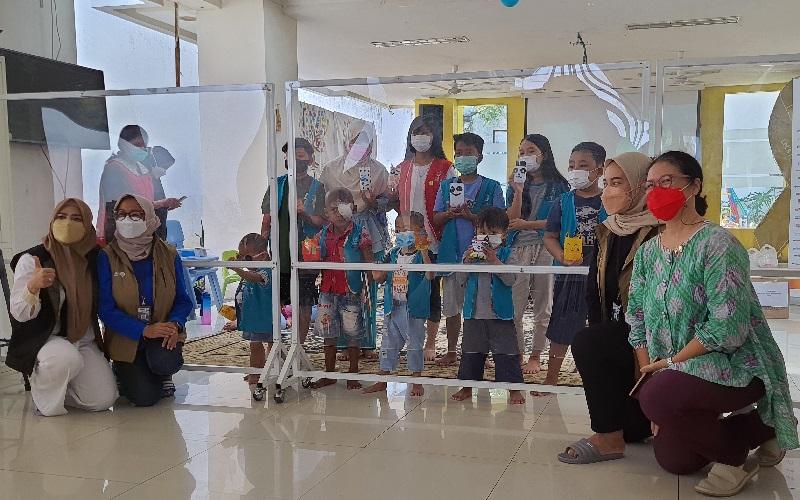 MNC Peduli Gelar Daur Ulang Sampah Plastik Bersama Anak-Anak Pengidap Kanker, YKAKI: Sangat Bermanfaat