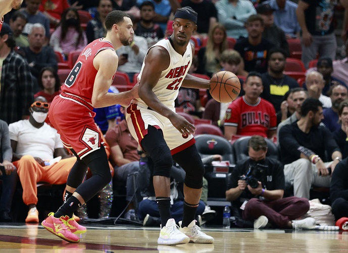 Hasil NBA Selasa (1/3/2022): Libas Chicago Bulls, Miami Heat Rajai Wilayah Timur