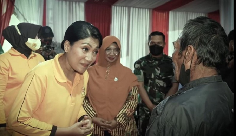 Pria Ini Salah Alamat Masuk Acara Vaksinasi, Ujungnya Dibiayai Pengobatan oleh Istri Panglima TNI