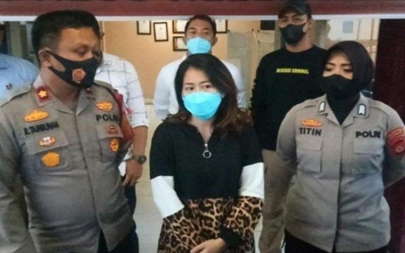 Selebgram Cantik di Palembang Disidang Kasus Dugaan Penipuan Bisnis Pakaian