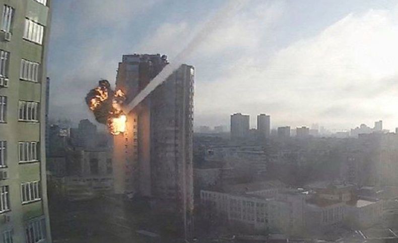 Rusia Bantah Gunakan Bom Vakum dan Curah di Ukraina, Singgung Perisai Manusia