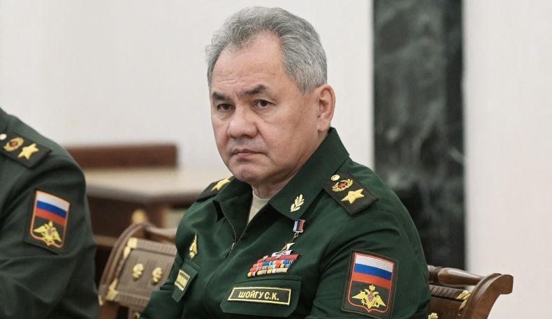 Menhan Rusia Sergei Shoigu Janji Tambah Amunisi untuk Tentara yang Bertempur di Ukraina