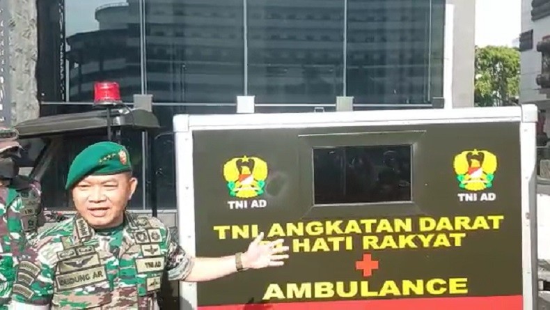 Jenderal Dudung Perkenalkan Ambulans Motor TNI AD, Akan Ditempatkan di Setiap Koramil