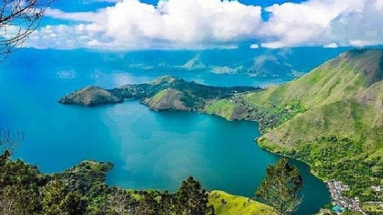 5 Danau dengan Mitos Paling Mengerikan di Indonesia, Tondano Tak Masuk