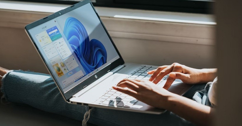 Cara Menggunakan Audio Mono di Windows 11