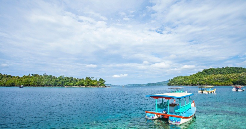 Manjakan Keluarga dengan Wisata Pantai di Sumatera yang Wajib Dikunjungi