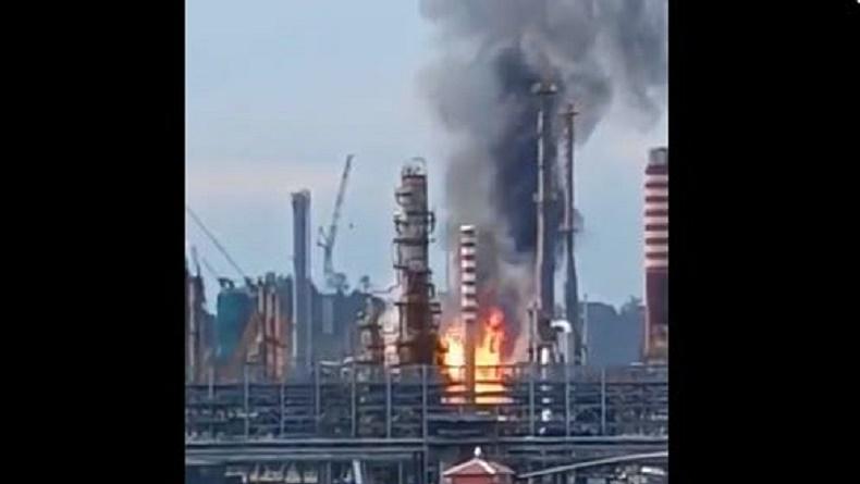 Ini Kesaksian Warga Soal Kebakaran Kilang Pertamina di Balikpapan