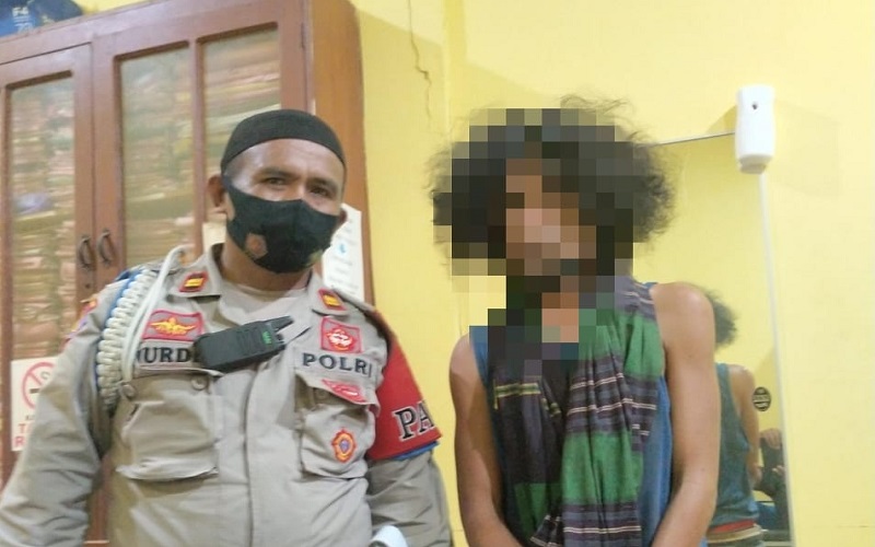 Preman Kampung Bikin Ulah, Bacok Pantat Tetangga saat Melintas di Depan Rumah