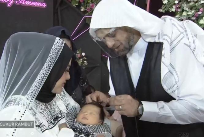 Syekh Muhammad Jaber Beri Pesan Khusus Atta Halilintar dan Aurel Hermansyah saat Akikah Ameena