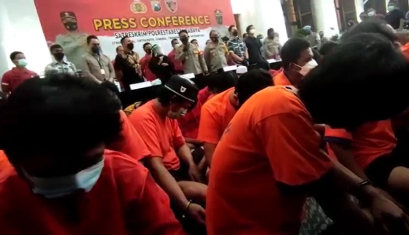 Polrestabes Surabaya Tangkap 47 Preman Jalanan, Mayoritas Pelaku Perampasan Motor 