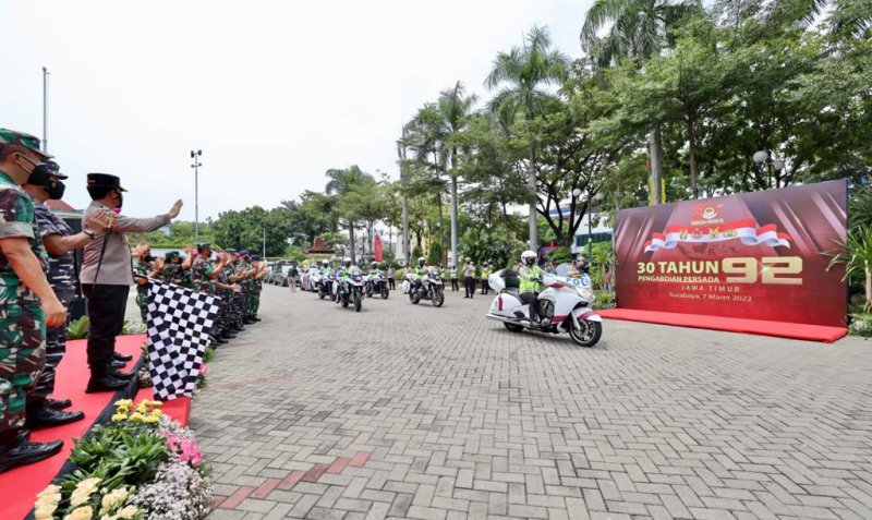 30 Tahun Persada 92, Kapolda Berangkatkan Pengiriman Paket Sembako untuk Warga 