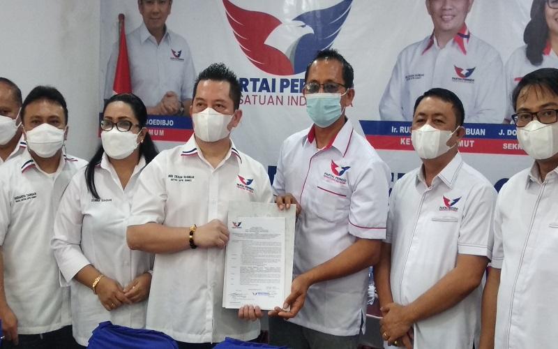 Terima SK Kepengurusan, Ketua DPD Perindo Gunungsitoli Targetkan 6 Kursi DPRD di Pileg 2024