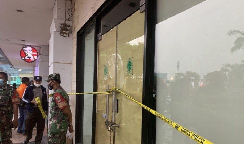 Mal di Bekasi Terbakar, Api Diduga Berasal dari Percikan Api Pemotong Keramik