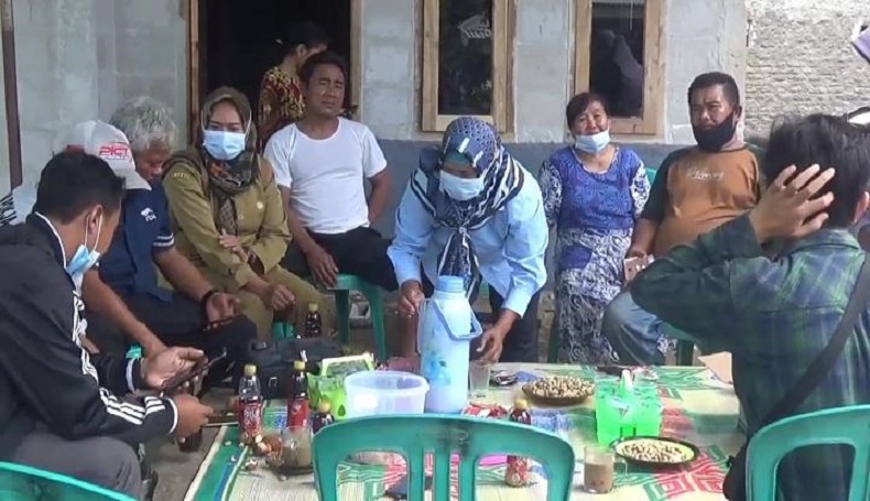 Keluarga Korban Serangan KKB asal Subang Syok, Tunggu Kepulangan Jenazah