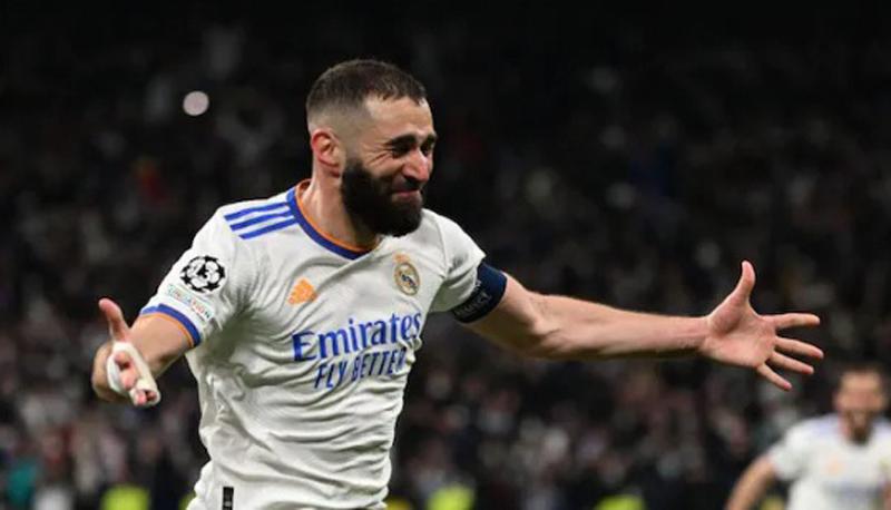 Benzema Menggila Hancurkan PSG, Pemain Senior Barcelona: Dia Hebat Banget!