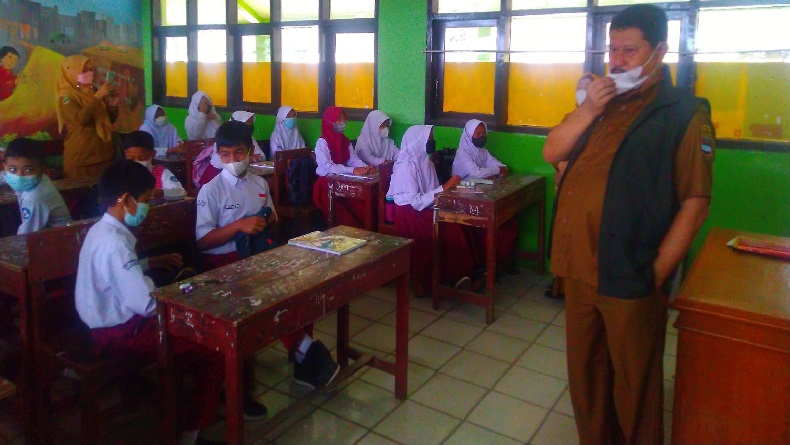 70 Mahasiswa dan Dosen Laksanakan Program MBKM, Ngajar di 17 SD KBB