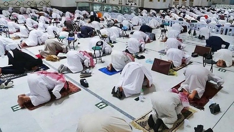 Masih PPKM Level 4, MUI DIY Minta Saf Salat Berjamaah Perhatian Protokol Kesehatan