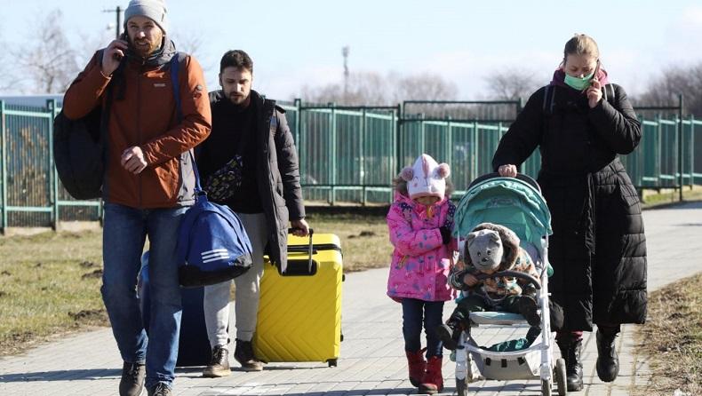 Ukraina Buka 6 Koridor Kemanusiaan, Warga Sipil dari 6 Kota Siap Evakuasi