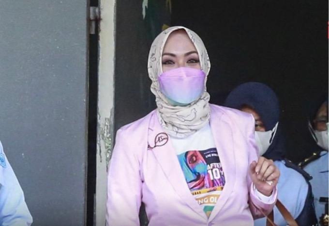 Cerita Angelina Sondakh Angkut Sampah saat di Penjara, Naik BMW Narapidana!