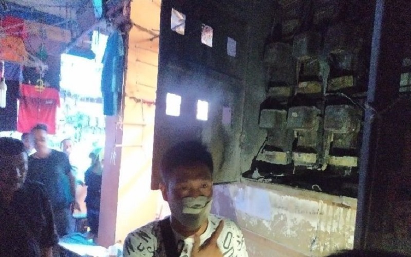 Panel Meteran Listrik di Pasar Horas Pematangsiantar Meledak, Warga Panik Lihat Api