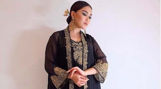 Profil Biodata Ayu Ting Ting,  Memulai Karier dari Penyanyi Kondangan Sejak Usia 14 Tahun