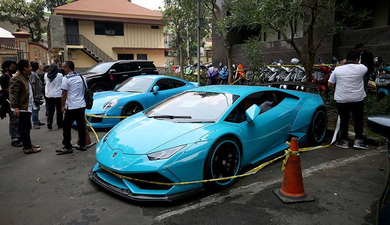 Belasan Motor dan Mobil Mewah Bakal Dikembalikan ke Doni Salmanan