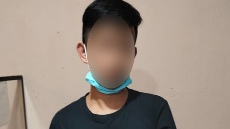 Tersinggung Ditatap Sinis, Pria Langowan Ini Tikam Perut Remaja dengan Pisau Badik