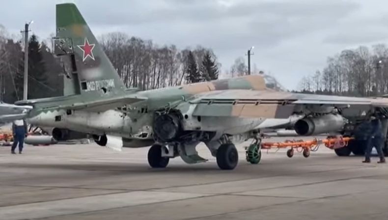 Wow, Jet Tempur Su-25 Rusia Kena Rudal Ukraina Masih Bisa Pulang ke Pangkalan