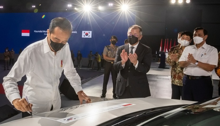 Resmikan Pabrik Hyundai, Presiden Jokowi Tekankan Produksi Mobil Listrik