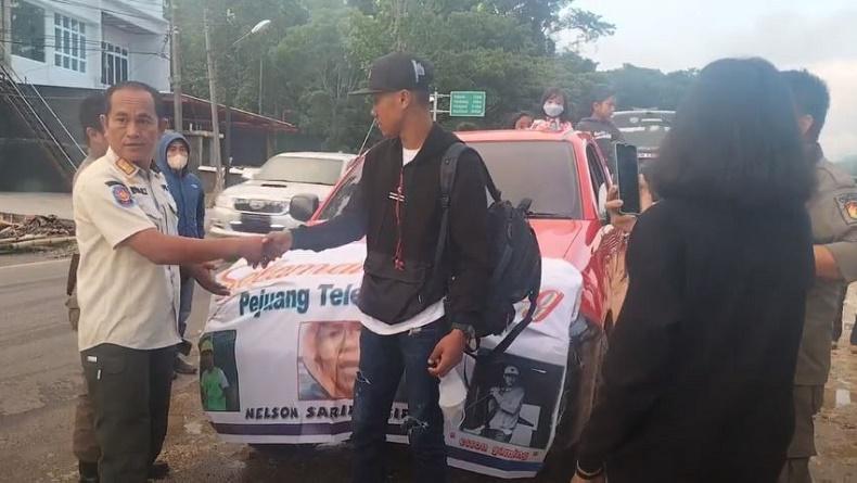 Cerita Nelson Dengar Bisikan Gaib hingga Bisa Selamat dari Pembantaian KKB di Papua