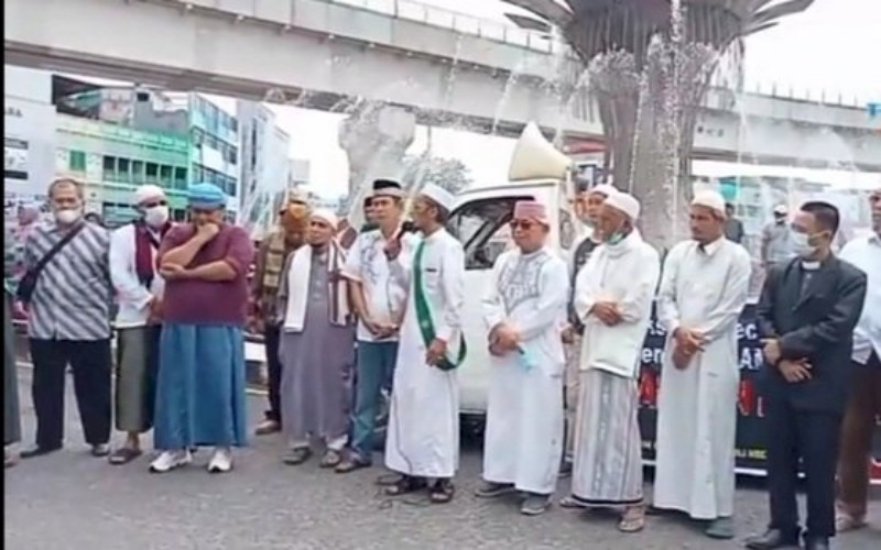 Minta Saifudin Diproses Hukum, FUI Sumsel Gelar Aksi di Depan Masjid Agung Palembang