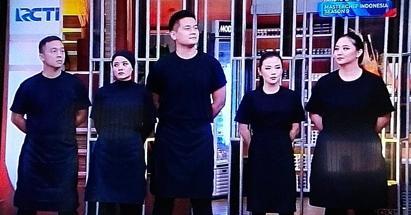Juri Datangkan Black Team ke Galeri MasterChef, 9 Peserta Tersisa Merasa Terancam