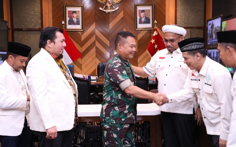 Jenderal Dudung Didaulat Jadi Ketua Dewan Pembina Bakomubin, Ngabalin: Toleransinya Tinggi