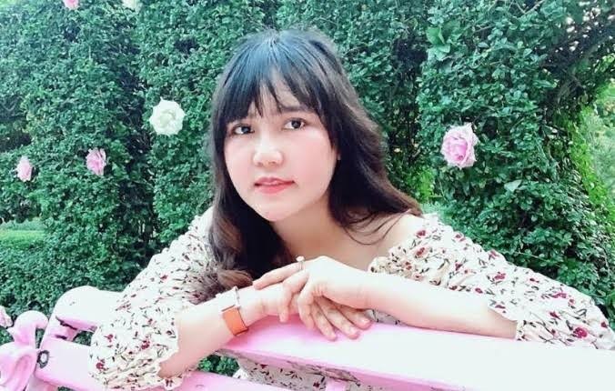 5 Artis yang Pernah Pingsan di Panggung, Nomor 4 Ngaku Diganggu Makhluk Halus 