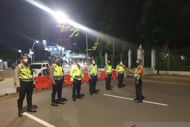   Antisipasi Balap Liar, Polisi Tutup Sementara Sejumlah Ruas Jalan di Kawasan Monas 