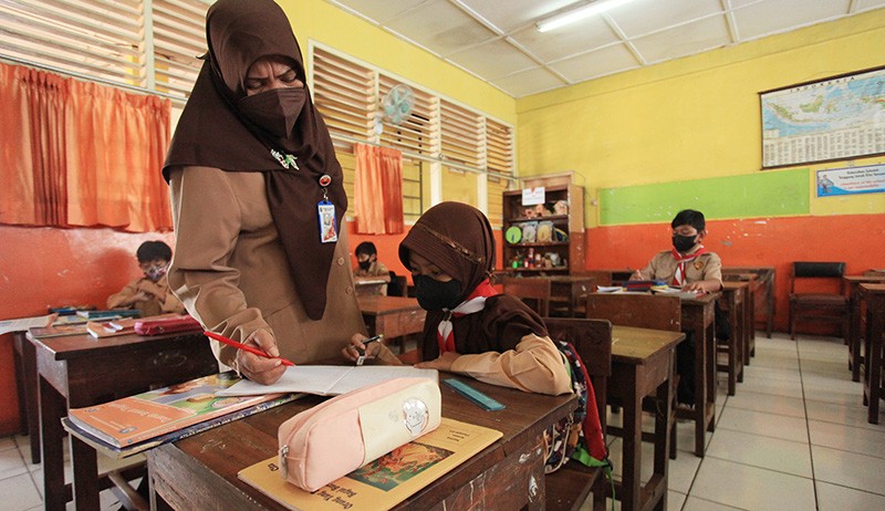 Kemendikbudristek: Vaksinasi Tak Pernah Jadi Syarat PTM, Hanya Wajib bagi Tenaga Pendidik