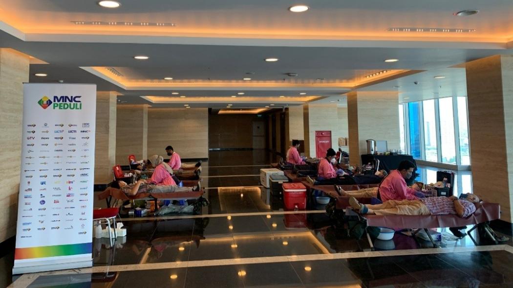 MNC Peduli Gelar Donor Darah Rutin, Karyawan Antusias Mengantre 