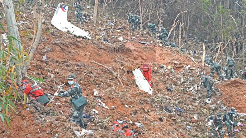 Kotak Hitam Pesawat China Eastern Ditemukan Rusak Parah, Penyebab Kecelakaan Masih Misterius