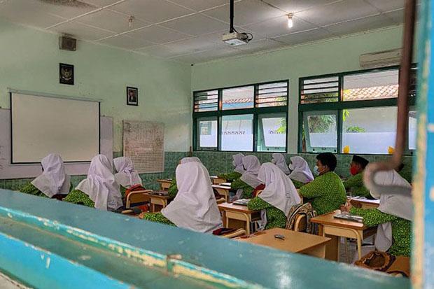 Meski Sudah PPKM Level 3,  Jogja Masih Gelar PTM Terbatas