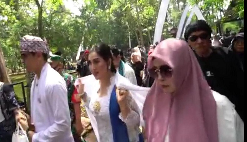 Mieling Ngadegna Galuh, Paramitha Rusady : Antusias Warga Ciamis Luar Biasa