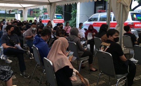 MNC Peduli Gelar Sentra Vaksin Booster, Peserta: Alhamdulillah, Warga Sangat Terbantu