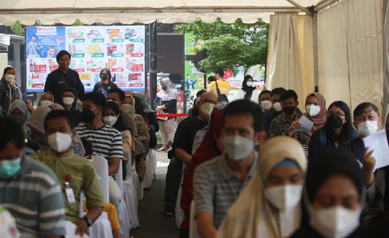 Lotte Mart dan MNC Peduli Gelar Sentra Vaksinasi di Pasar Rebo, Masyarakat Antusias