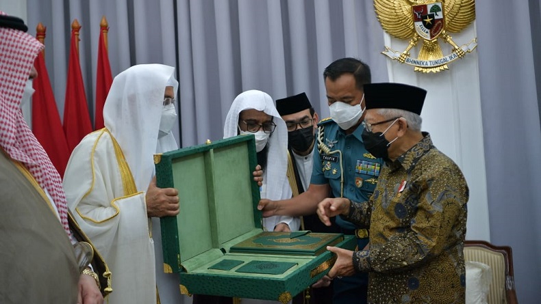 Wapres Ma'ruf Apresiasi Penanganan Covid-19 di Arab Saudi, Berharap Haji Lancar Tahun Ini