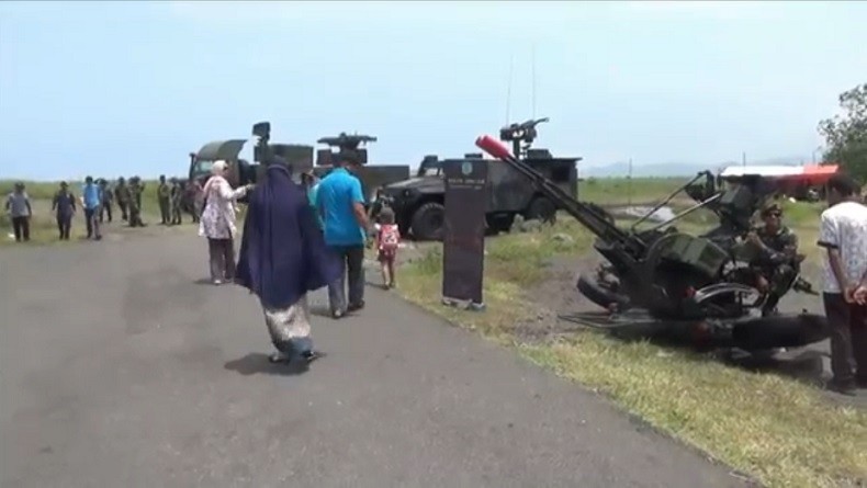 Puluhan Artileri Pertahanan Udara TNI AD Dipamerkan di Lumajang, Meriam hingga Kendaraan Rudal