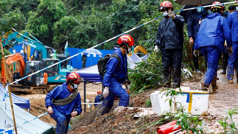 Pesawat Jatuh di Pegunungan, Pemerintah Nyatakan 123 Penumpang dan 9 Awak Tewas
