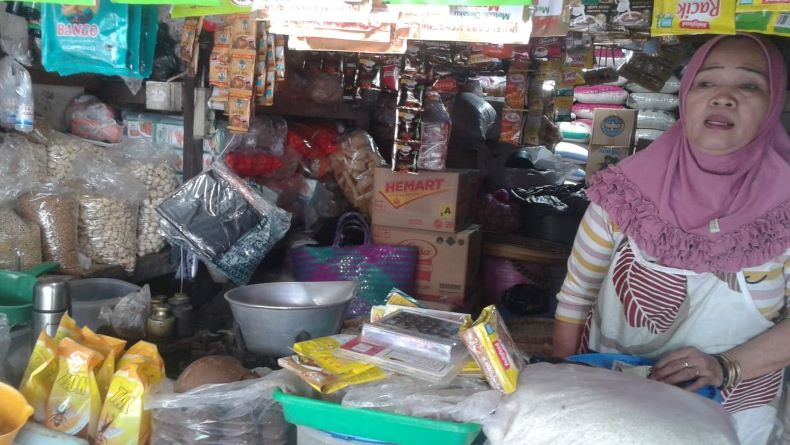 Pedagang: BBM Naik Berdampak Sangat Besar pada Harga Sembako, BLT Cuma seperti Obat Bius