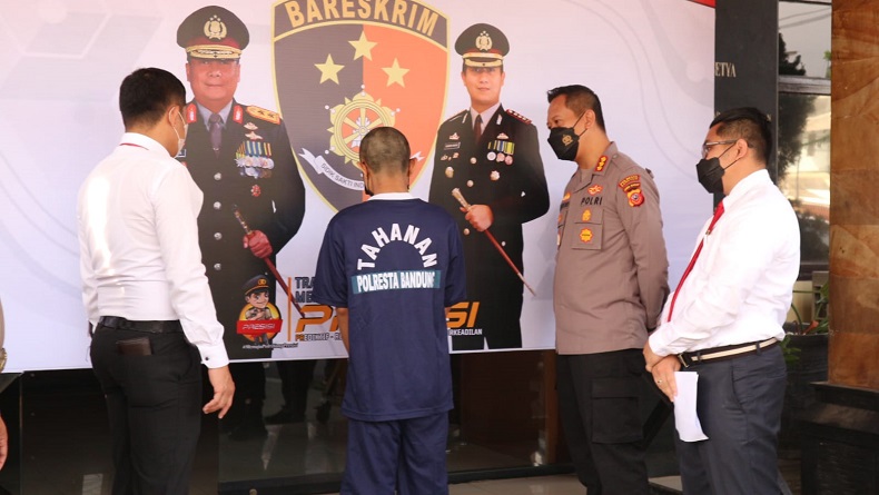 Modus Pura-pura Jadi Penumpang, Pemuda Rampok Driver Taksi Online di Ciparay Bandung