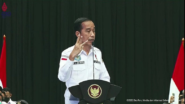 Jokowi Janji Gaji Kepala Desa Diberikan Sebulan Sekali