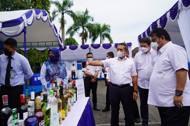 Kemendag Musnahkan Barang yang Tak Sesuai Ketentuan Senilai Rp460 Juta